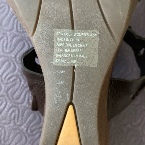 Rockport Women’s Sandals, Size 8.5 - Picture 9 of 9